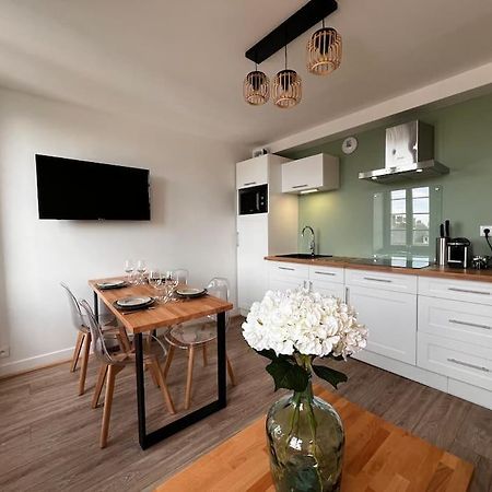 Appartement Gordon Smith En Plein Centre - 2 Personnes Sainte-Mere-Eglise Exterior photo